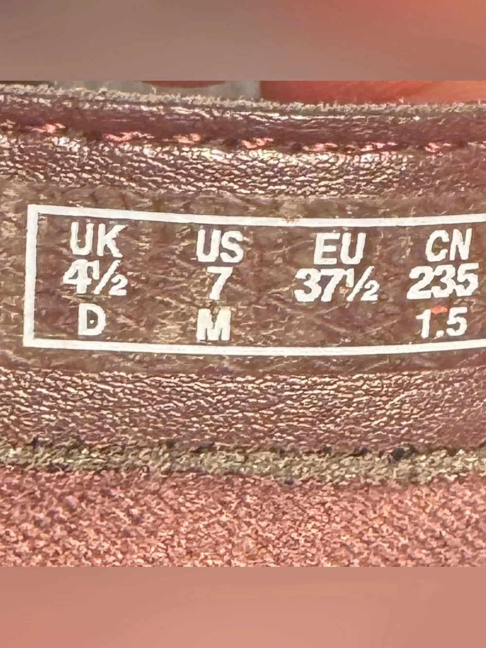 Clarks Ashland‎ Pine Burgundy Leather Ankle Boots Women’s Size 7